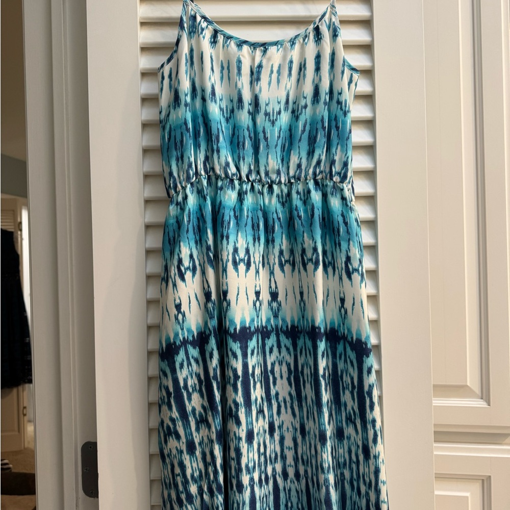 Stylish Teal and White Patterned Mini Dress
